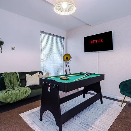 Vila Rest&Recharge At A Spacious Townhouse By The Etihad Manchester Exteriér fotografie