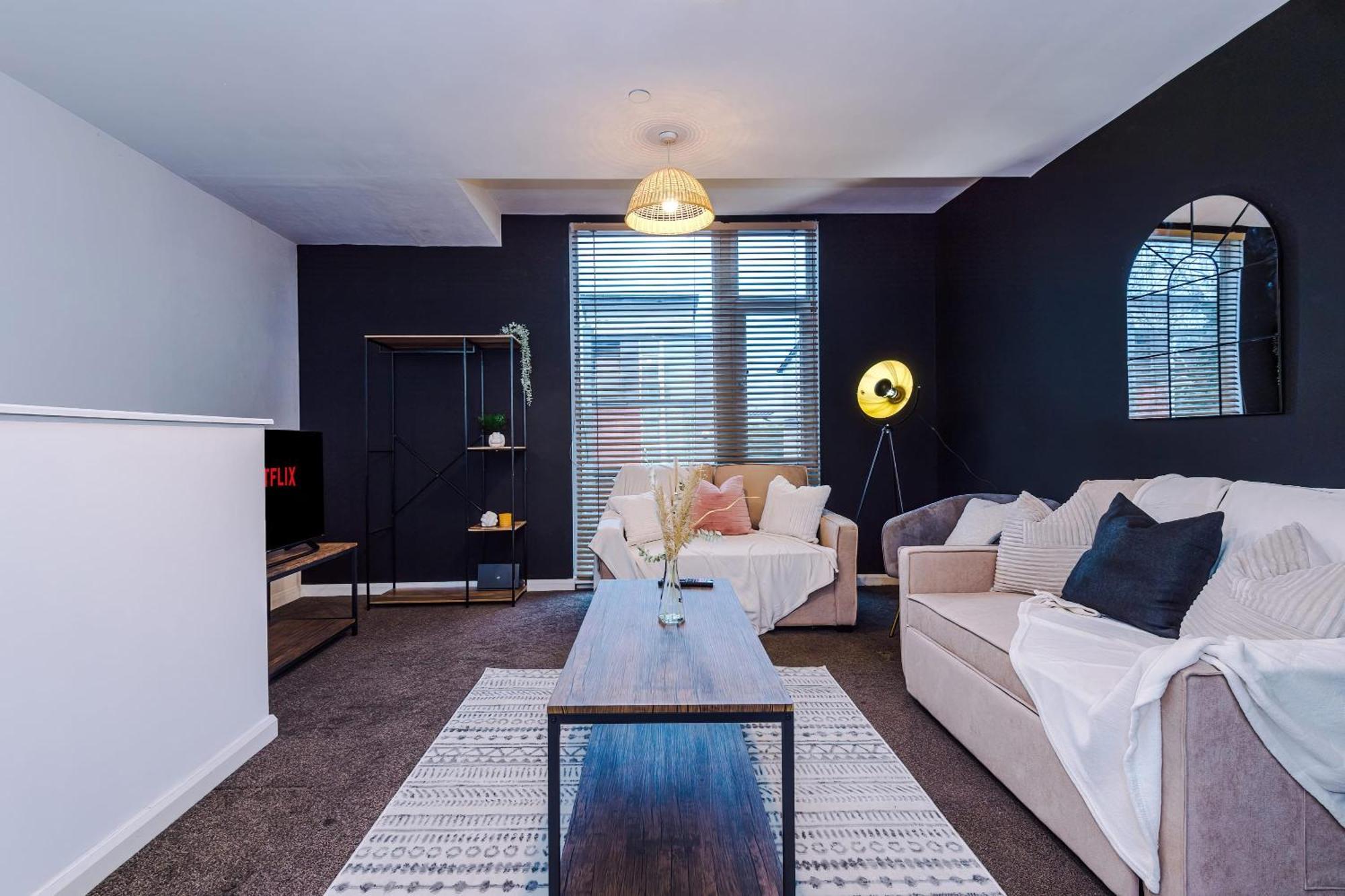 Vila Rest&Recharge At A Spacious Townhouse By The Etihad Manchester Exteriér fotografie