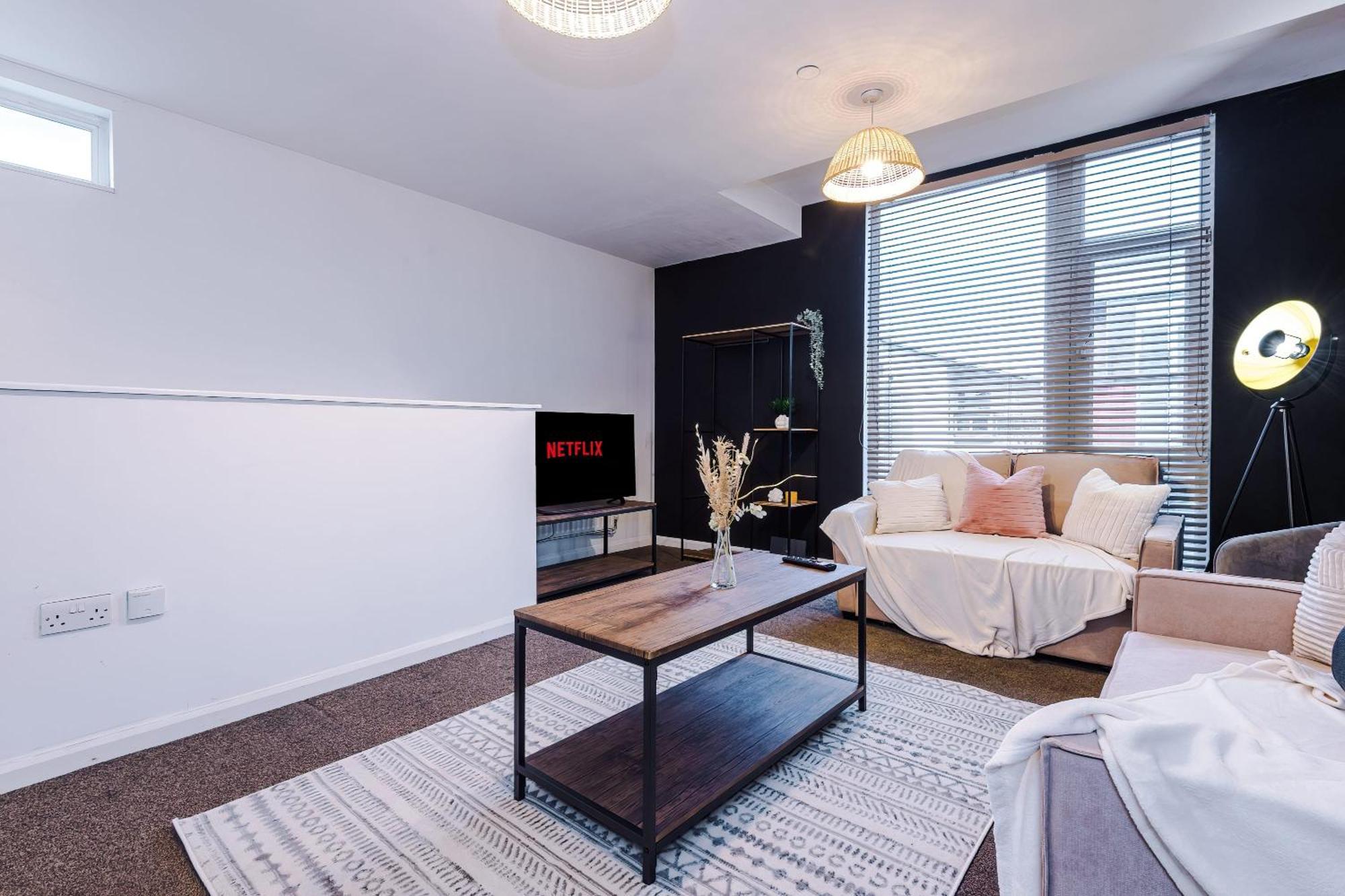 Vila Rest&Recharge At A Spacious Townhouse By The Etihad Manchester Exteriér fotografie