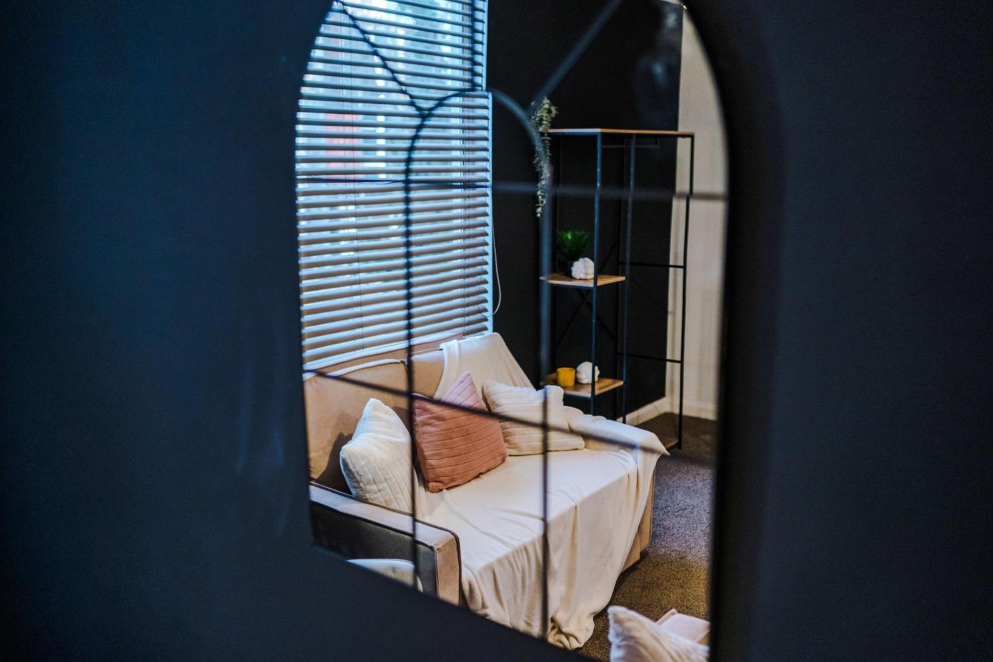 Vila Rest&Recharge At A Spacious Townhouse By The Etihad Manchester Exteriér fotografie